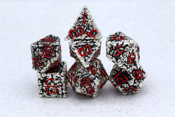 Hymgho Premium Dice - Pile of Skulls Solid Metal Dice Set - Silver w/Red numbers